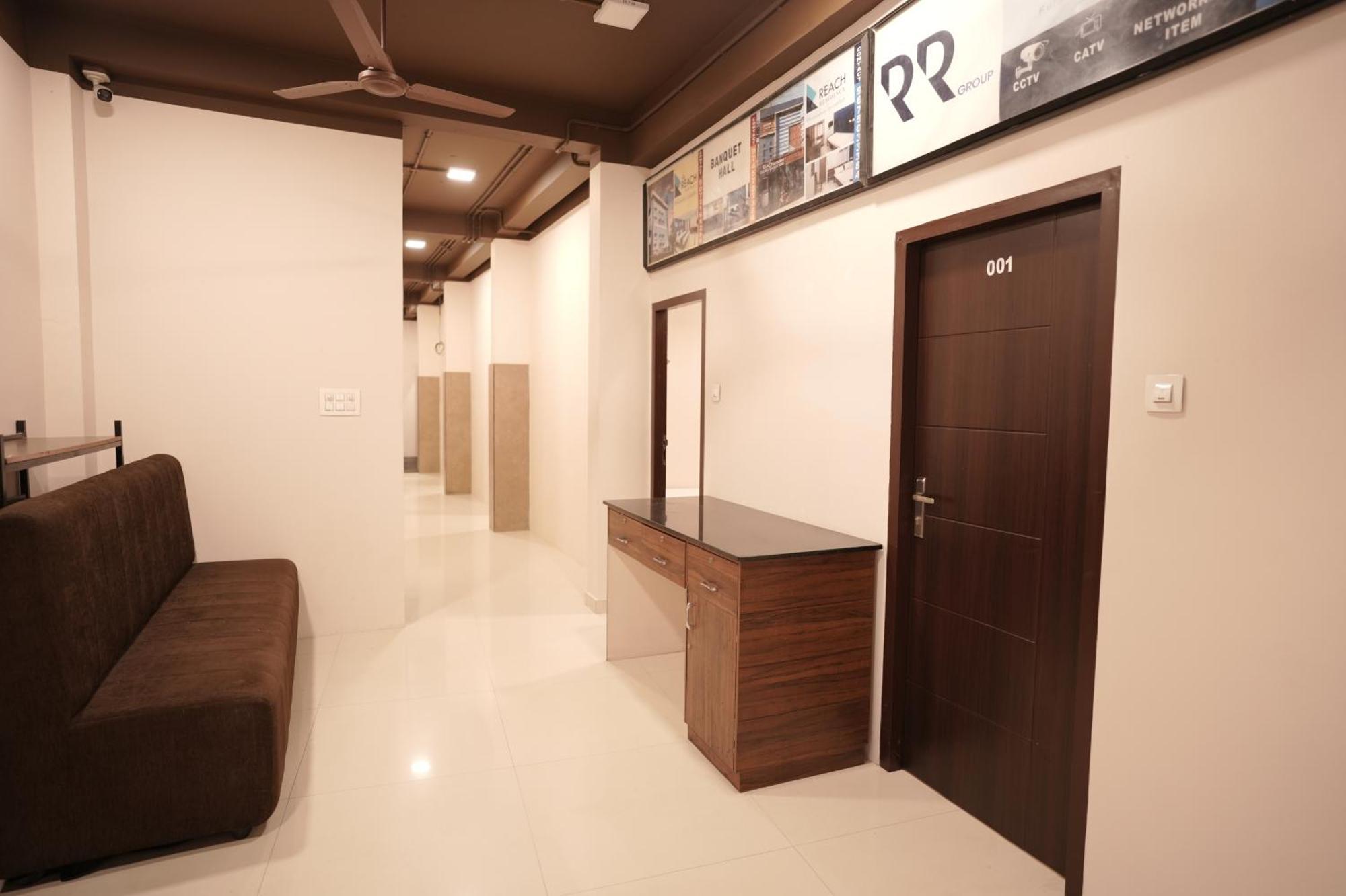 Hotel Reach Residency Kochi Exteriér fotografie